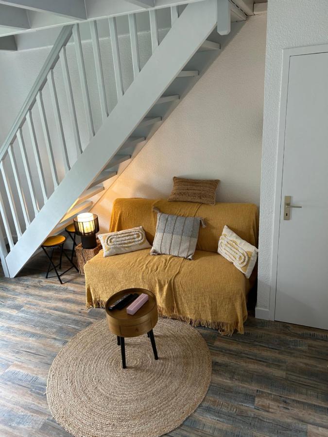 Villa En Bord De Mer Порнише Екстериор снимка