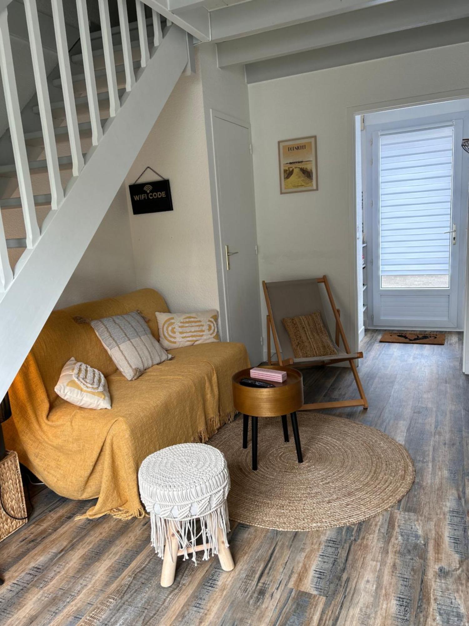Villa En Bord De Mer Порнише Екстериор снимка
